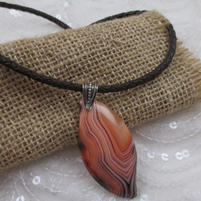 minimalist peak ridge necklace-Agate Pendant Necklace on Leatherette Cord