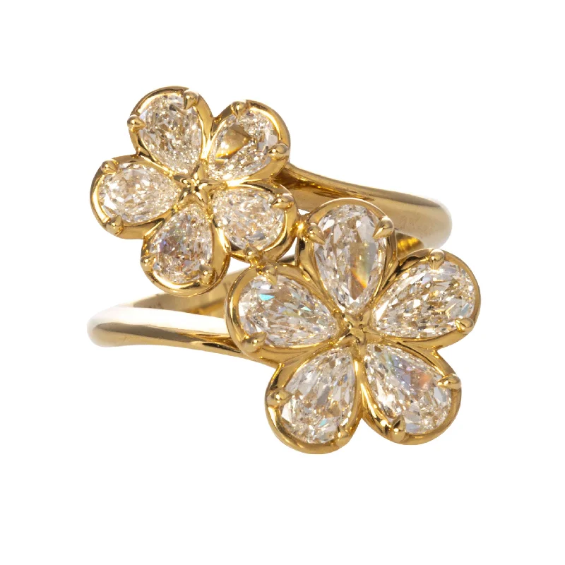 floral-inspired aventurine ring-1.93ctw L’Amour Crisscut Pear Diamond Flower Bypass Ring