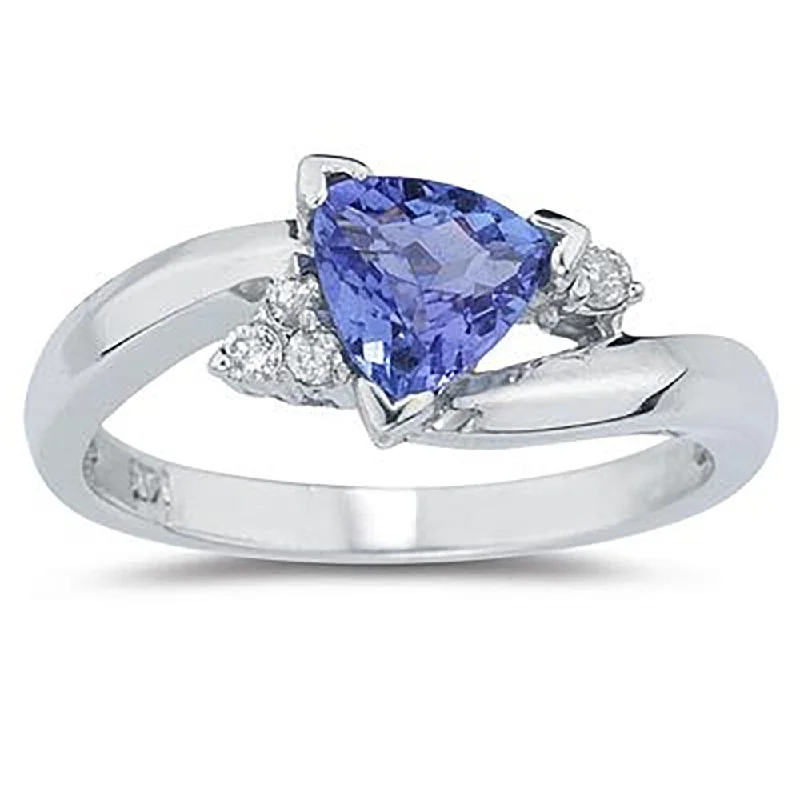 raw aventurine cluster ring-3/4 Carat Trillion Cut Tanzanite and Diamond Ring in 14K White Gold