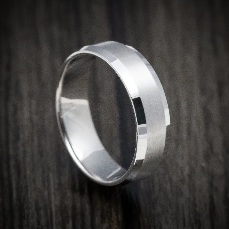 adjustable twig ridge ring-14K White Gold Beveled Classic Wedding Men's Band