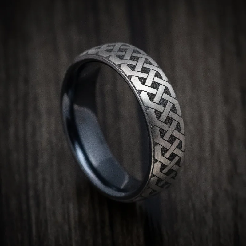 elegant filigree turquoise ring-Black Titanium Celtic Love Knot Mens Ring